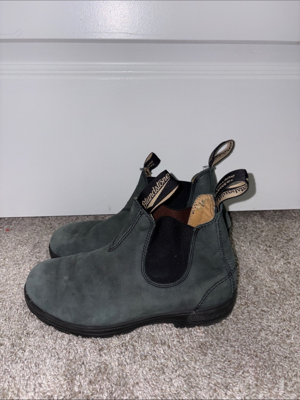 Blundstone Women's Black Chelsea Booties
